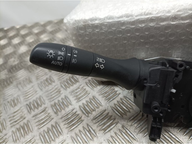 Recambio de mando luces y limpia para nissan qashqai (j11) acenta referencia OEM IAM 20206SD1  