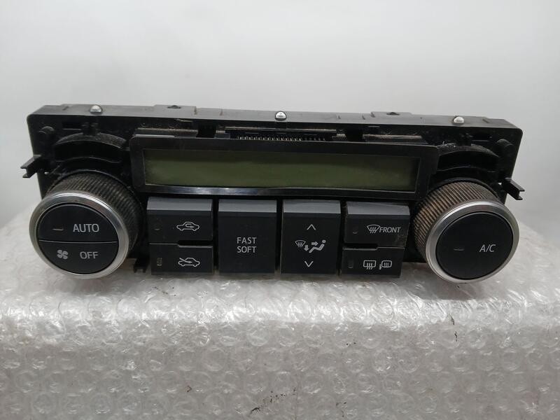 Recambio de mando climatizador para toyota auris active referencia OEM IAM 5590002380  