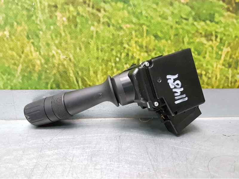 Recambio de mando limpia para toyota c-hr hybridid referencia OEM IAM 84652F4020  