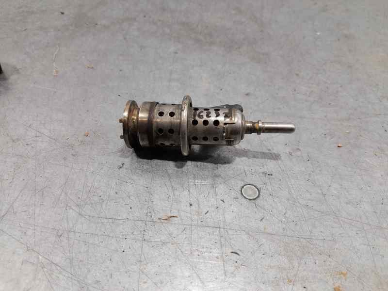 Recambio de inyector adblue para peugeot 2008 (--.2013) signature referencia OEM IAM 9813930180 K051B05946 