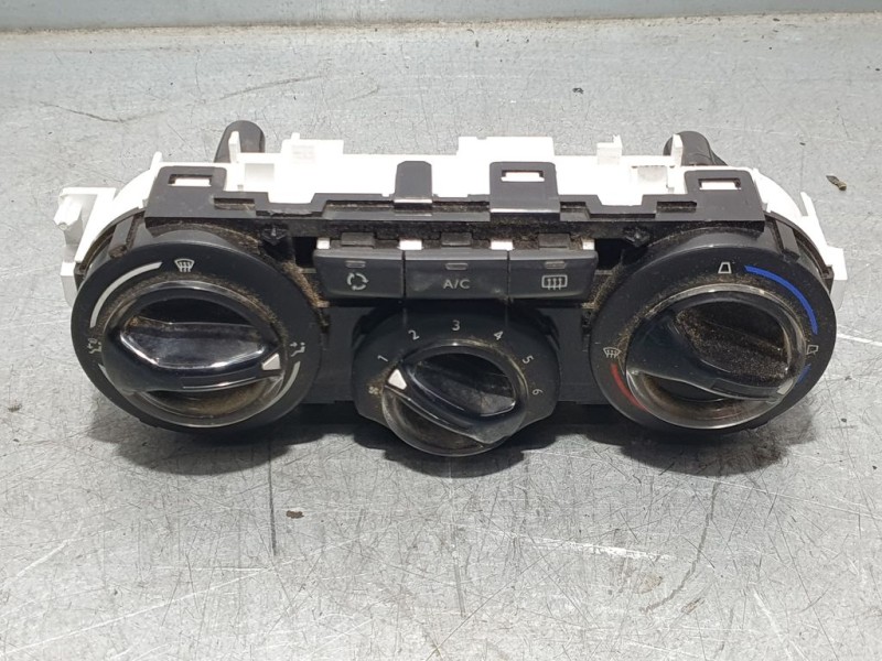 Recambio de mando calefaccion / aire acondicionado para peugeot 208 style referencia OEM IAM   VALEO