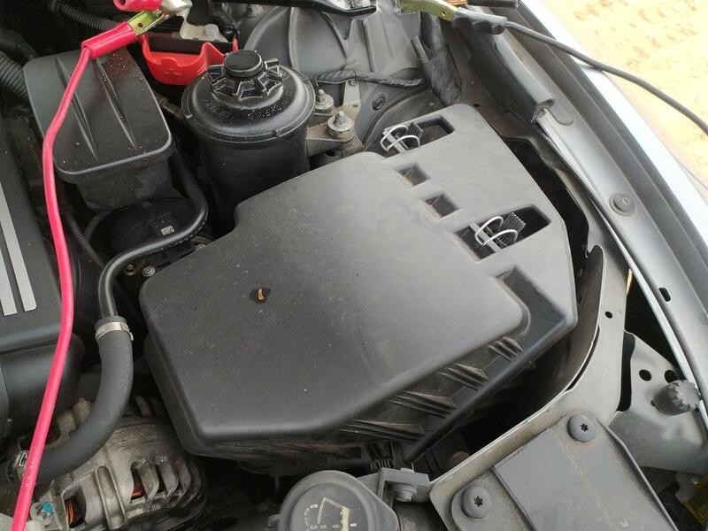 Recambio de carcasa filtro aire para bmw 6 (e63) 630 i referencia OEM IAM 13717577778  