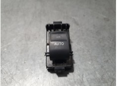 MANDO ELEVALUNAS DELANTERO DERECHO 0860D30 