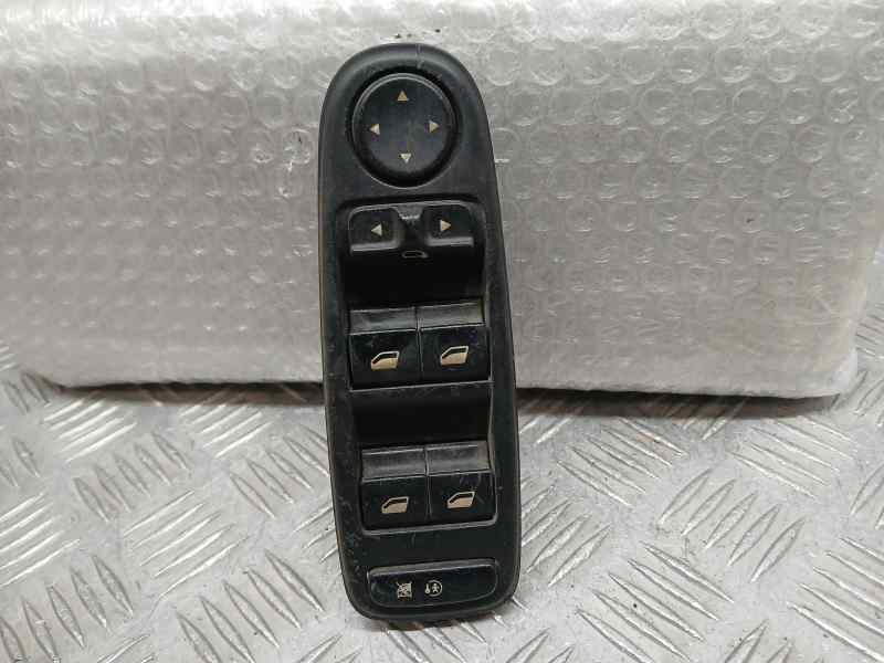 Recambio de mando elevalunas delantero izquierdo para citroën c4 grand picasso sx referencia OEM IAM 96639382ZD  C/ MANDO RETROV