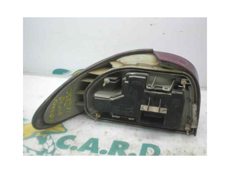 Recambio de piloto trasero derecho para ford mondeo berlina/familiar (fd) 1.8 16v cat referencia OEM IAM   