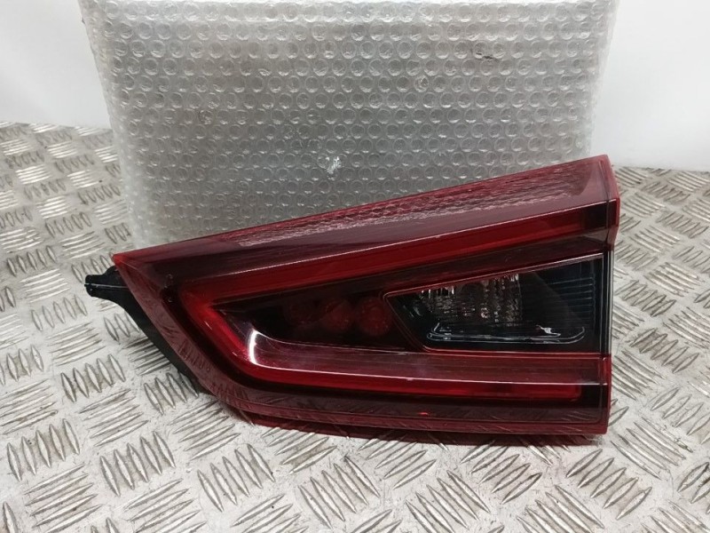 Recambio de piloto trasero derecho para nissan qashqai (j11) acenta referencia OEM IAM 26550HV55A  INTERIOR ROZADO