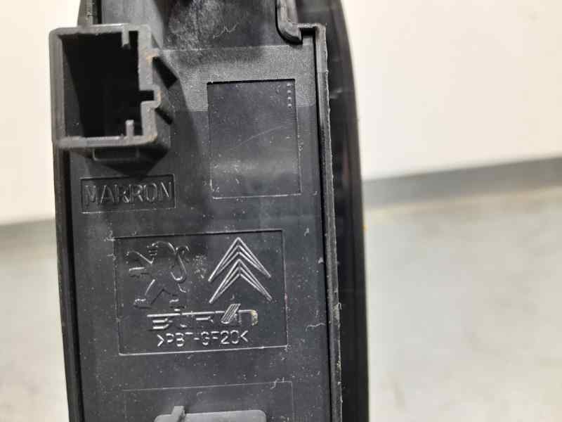 Recambio de mando elevalunas delantero izquierdo para peugeot 2008 (--.2013) signature referencia OEM IAM 98242539ZD  