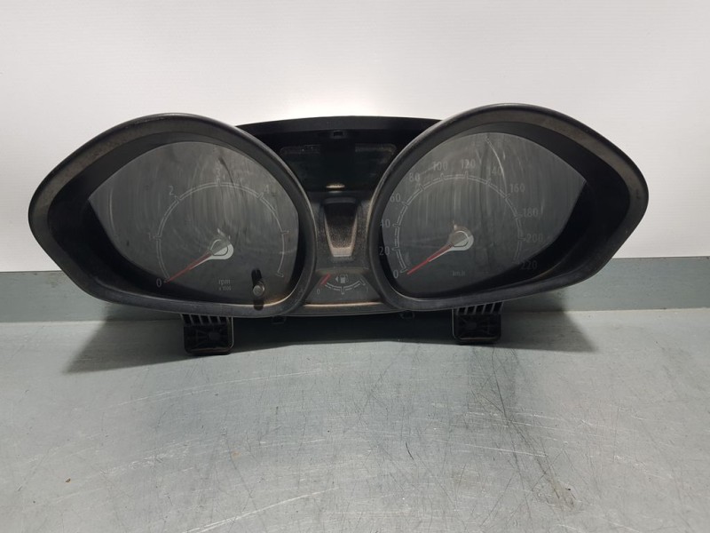 Recambio de cuadro instrumentos para ford fiesta (cb1) ambiente referencia OEM IAM 8A6T1049C  