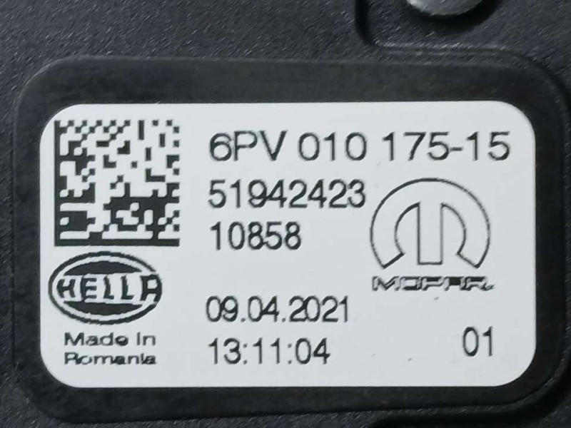 Recambio de potenciometro pedal para jeep compass ii busines 4x2 referencia OEM IAM 51942423 6PV01017515 HELLA