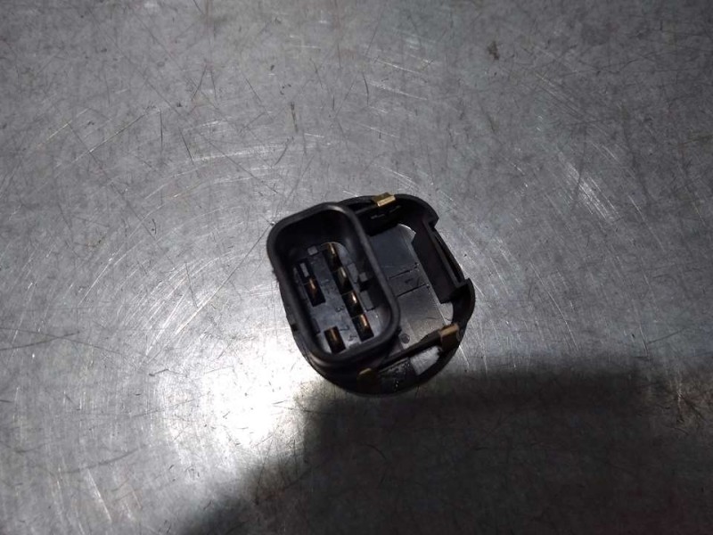 Recambio de mando elevalunas delantero derecho para ford ka (ccq) básico referencia OEM IAM 96FG14529AD 03153410 