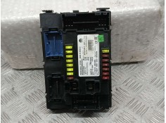 Recambio de caja reles / fusibles para jeep compass ii busines 4x2 referencia OEM IAM 501557170 28725328 