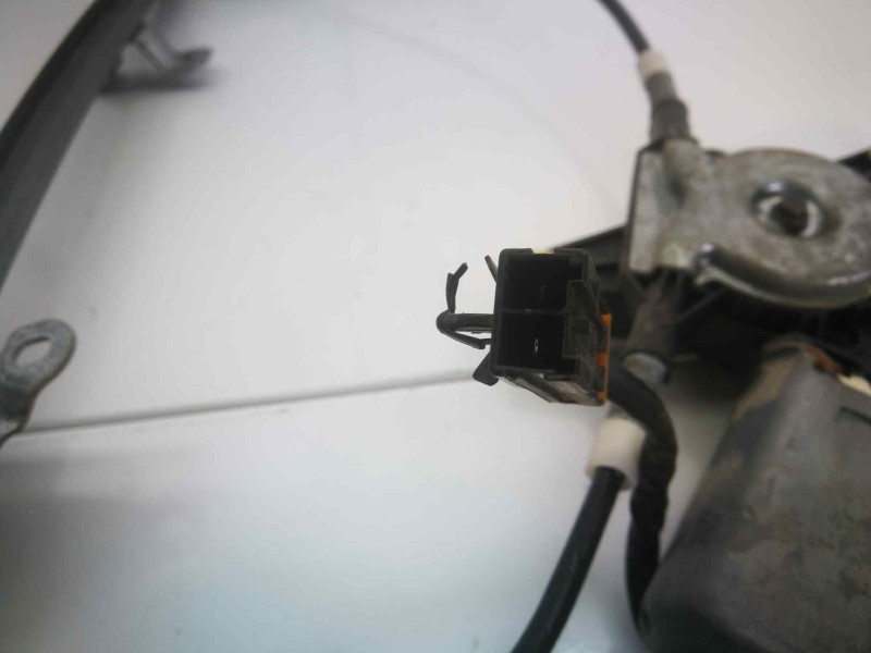 Recambio de elevalunas trasero derecho para nissan primera berl./familiar (p10/w10) 2.0 16v cat referencia OEM IAM   DOS PINS