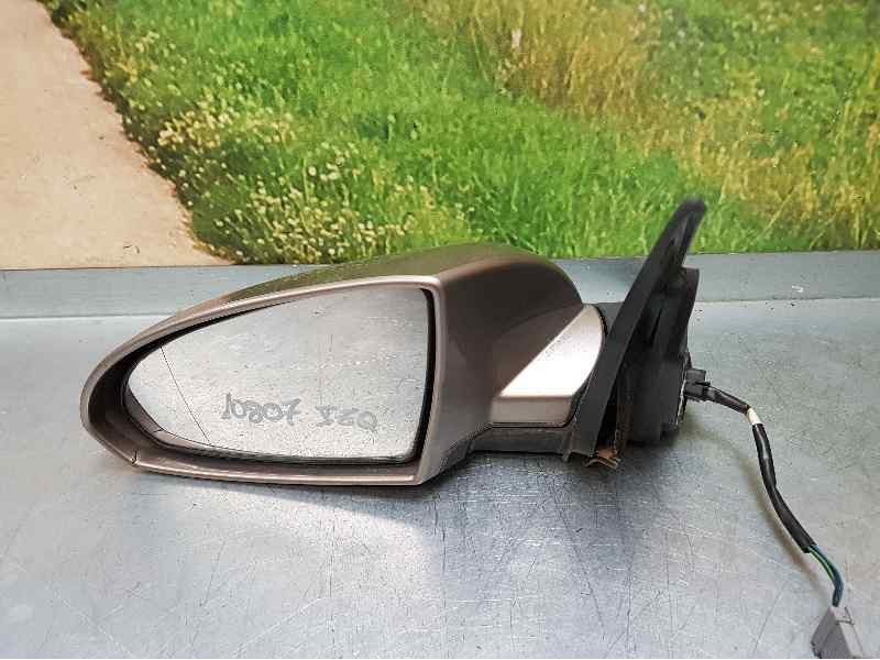 Recambio de retrovisor izquierdo para nissan primera berlina (p12) line up referencia OEM IAM 96302BA419 5 CABLES ELECTRICO