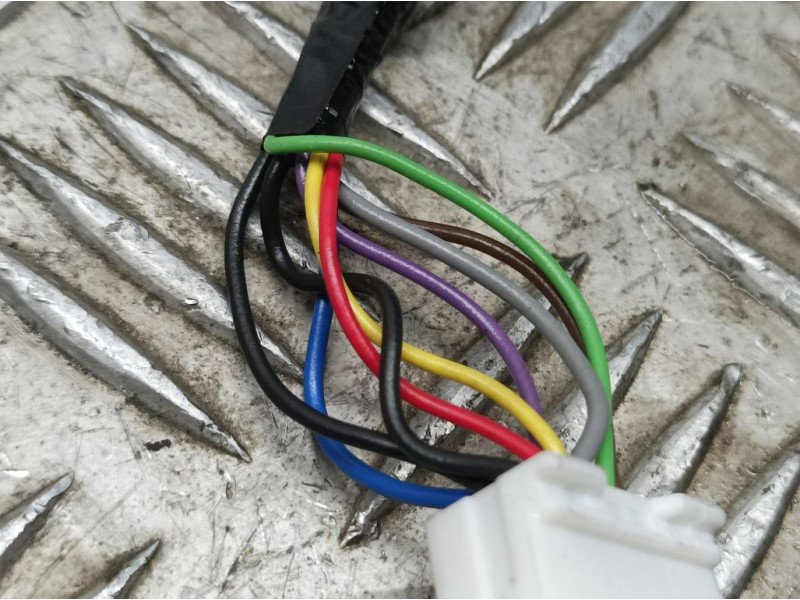 Recambio de retrovisor derecho para nissan qashqai (j11) acenta referencia OEM IAM 20805004  ELECTRICO 9 CABLES SMR