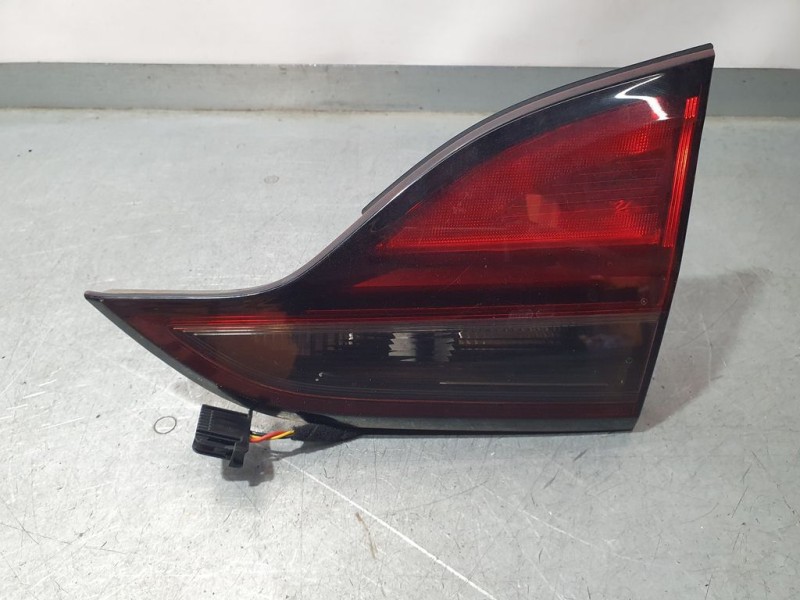 Recambio de piloto trasero derecho para opel zafira tourer edition referencia OEM IAM 13292359 338834753 LED INTERIOR ROZADO