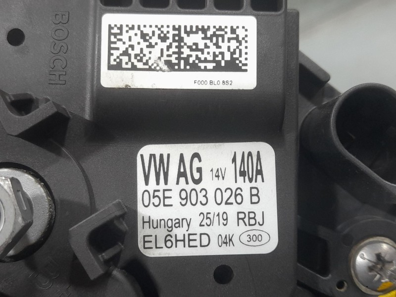 Recambio de alternador para seat arona style edition referencia OEM IAM 05E903026B EL6HED BOSCH