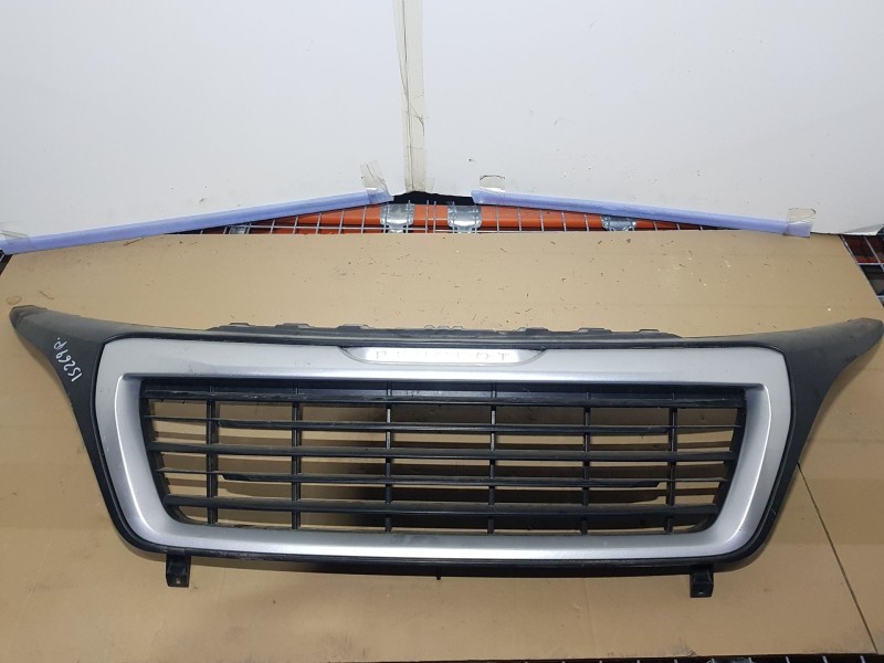 Recambio de rejilla delantera para peugeot boxer combi 333 l2h2 allure blue-hdi 165 referencia OEM IAM 1314847070  