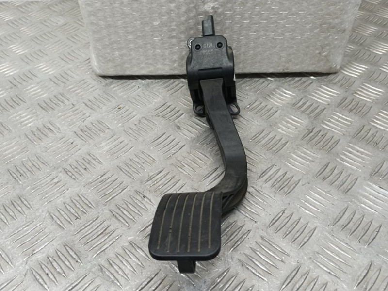 Recambio de potenciometro pedal para peugeot 3008 active referencia OEM IAM 9617416880 0280755167 BOSCH