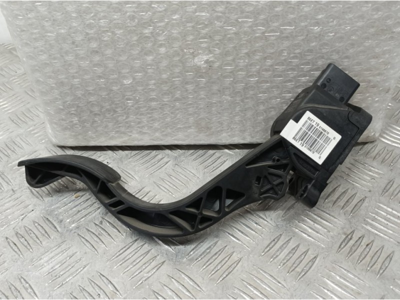 Recambio de potenciometro pedal para peugeot 3008 active referencia OEM IAM 9617416880 0280755167 BOSCH