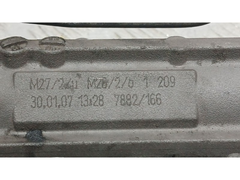 Recambio de cremallera direccion para bmw 6 (e63) 630 i referencia OEM IAM 7882166 2 CLAVIJAS ROTAS ZF 7882501166