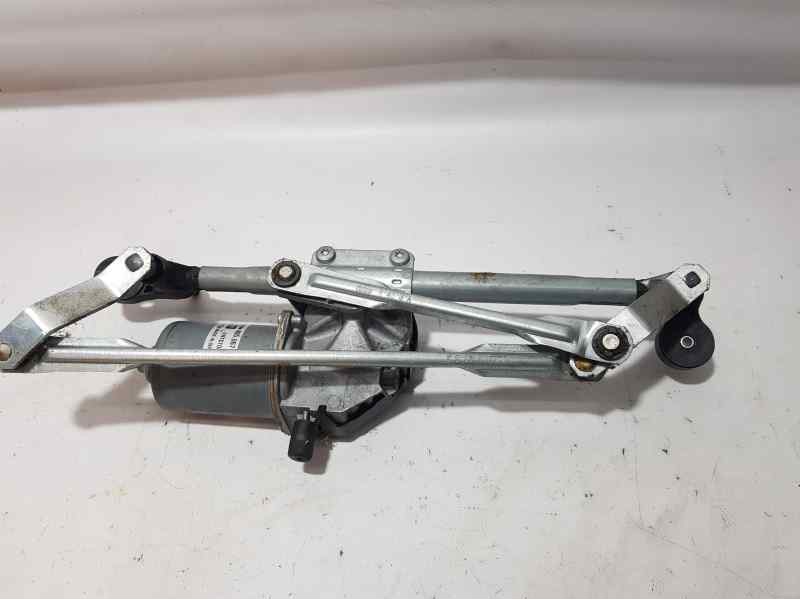 Recambio de motor limpia delantero para opel corsa d selective referencia OEM IAM 13182340 405067 VALEO