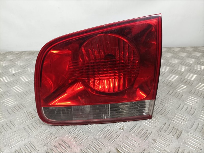 Recambio de piloto trasero derecho para volkswagen touareg (7la) tdi v10 referencia OEM IAM 28268003  INTERIOR