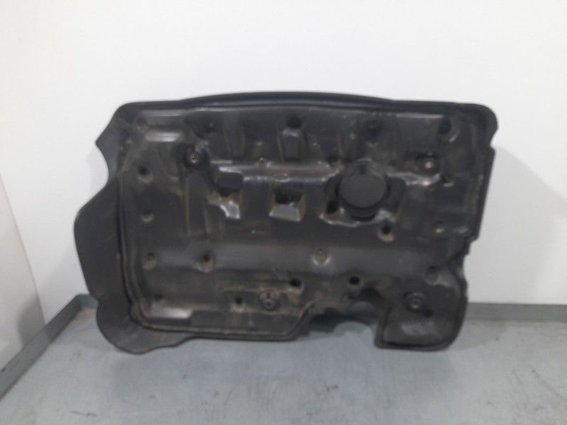 Recambio de tapa motor para kia cerato i sedán (ld) 2.0 crdi referencia OEM IAM 2924027050  