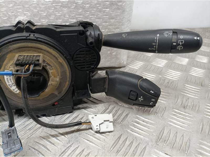 Recambio de mando luces y limpia para peugeot 3008 active referencia OEM IAM 96667320XT 10022822 