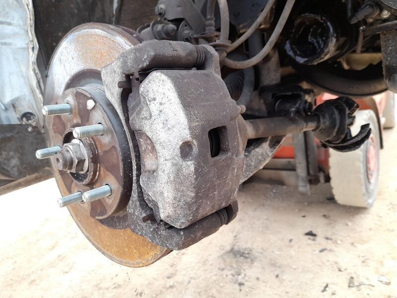 Recambio de pinza freno delantera derecha para mitsubishi asx (ga_w_) 1.6 di-d referencia OEM IAM 4605A862  