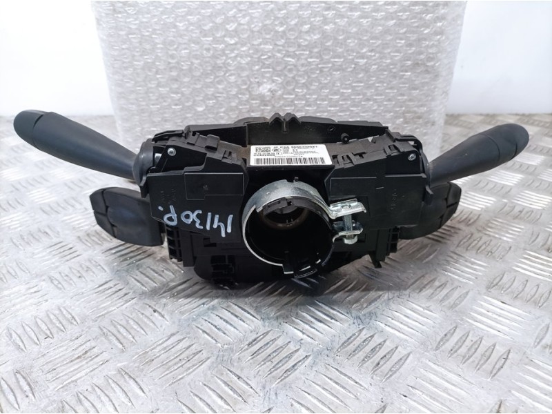 Recambio de mando luces y limpia para peugeot 3008 active referencia OEM IAM 96667320XT 10022822 