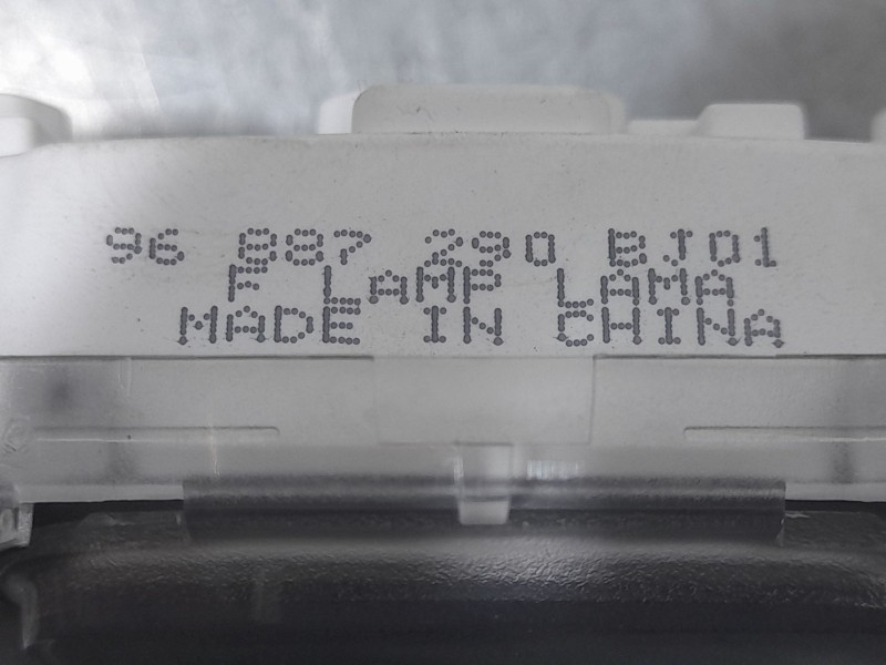 Recambio de luz interior para citroën berlingo furgoneta/monovolumen (k9) 1.5 bluehdi 100 referencia OEM IAM 96887290BJ01  