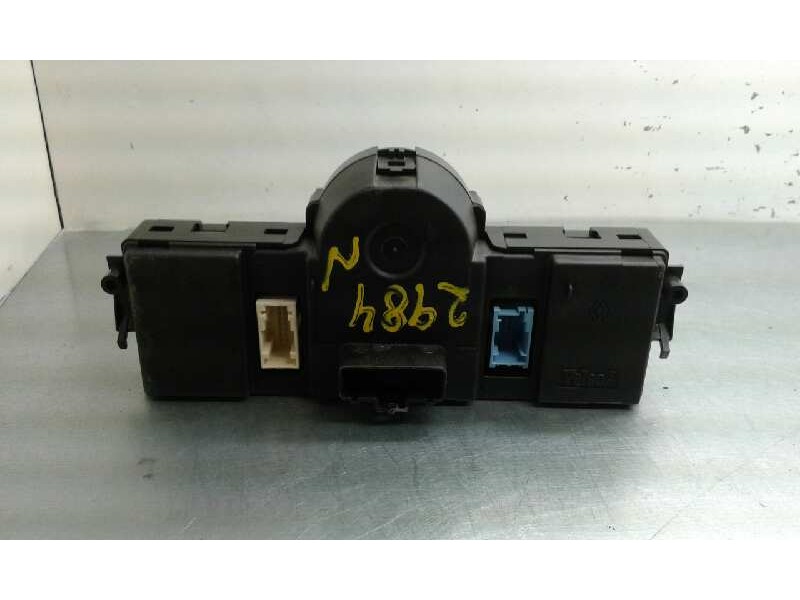 Recambio de mando climatizador para renault megane ii berlina 5p 1.5 dci diesel referencia OEM IAM 69340025 1000001422275 820050