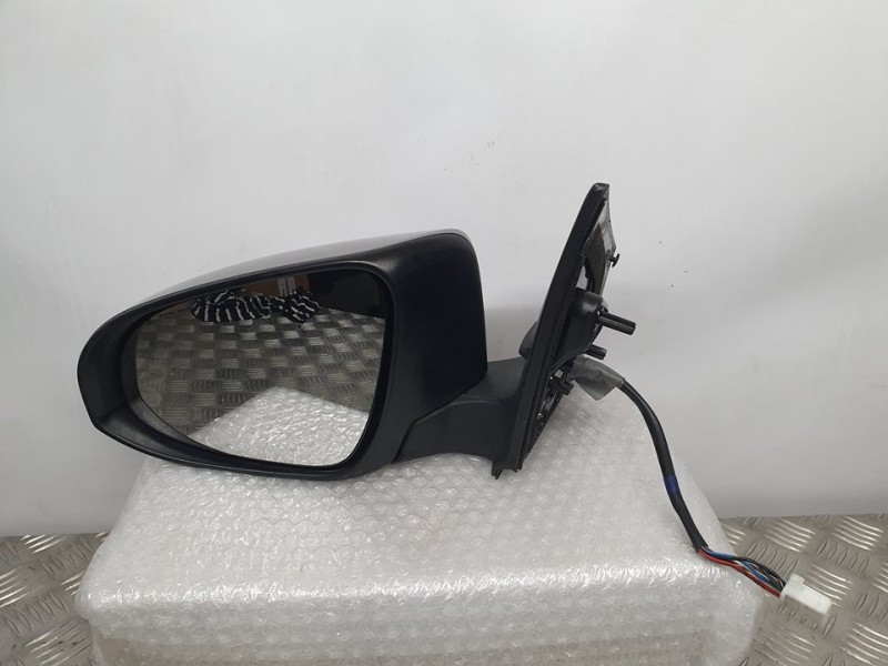 Recambio de retrovisor izquierdo para toyota auris active referencia OEM IAM SIN REF  ELECTRICO 9 CABLES
