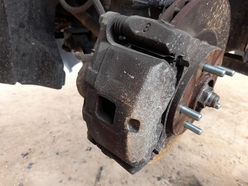 Recambio de pinza freno delantera izquierda para mitsubishi asx (ga_w_) 1.6 di-d referencia OEM IAM 4605A861  