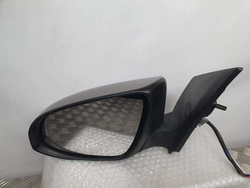 Recambio de retrovisor izquierdo para toyota auris active referencia OEM IAM SIN REF  ELECTRICO 9 CABLES