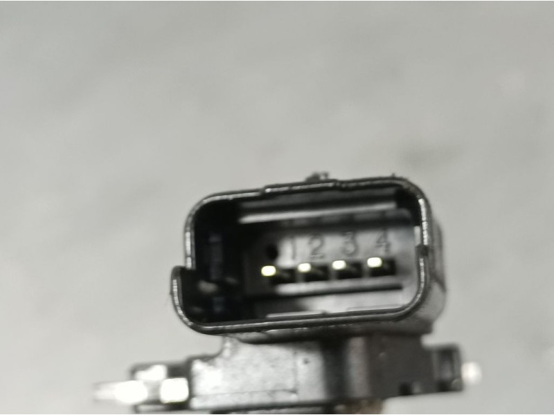 Recambio de caudalimetro para peugeot 3008 active referencia OEM IAM 9677093080 AFH50M27 HITACHI