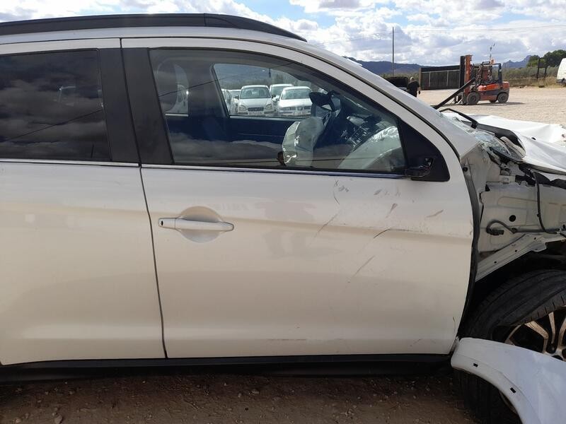 Recambio de puerta delantera derecha para mitsubishi asx (ga_w_) 1.6 di-d referencia OEM IAM 5700C208 ROZADA 