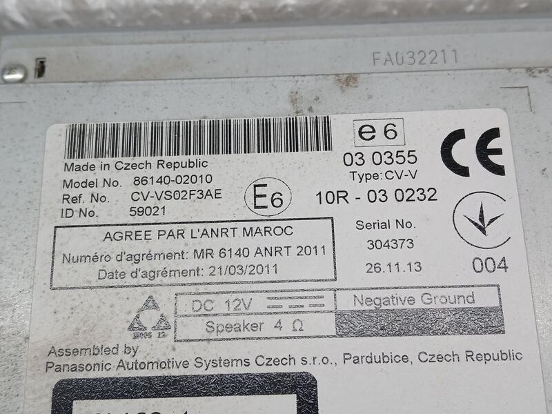 Recambio de sistema navegacion gps para toyota auris active referencia OEM IAM 8614002010 PANASONIC CVVS02F3AE