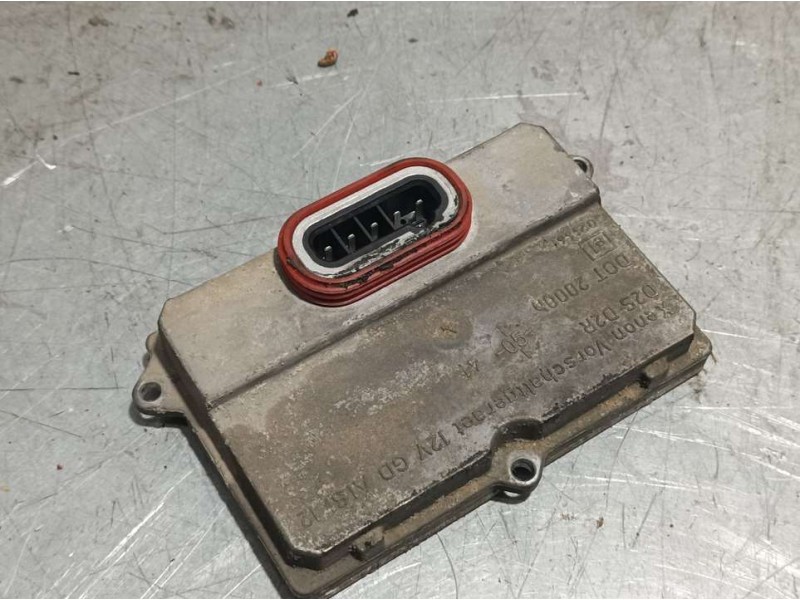 Recambio de centralita faros xenon para renault espace iv (jk0) privilege referencia OEM IAM 5DV00829000  HELLA IZQUIERDA