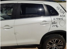 PUERTA TRASERA IZQUIERDA 5730B837 TOCADA 