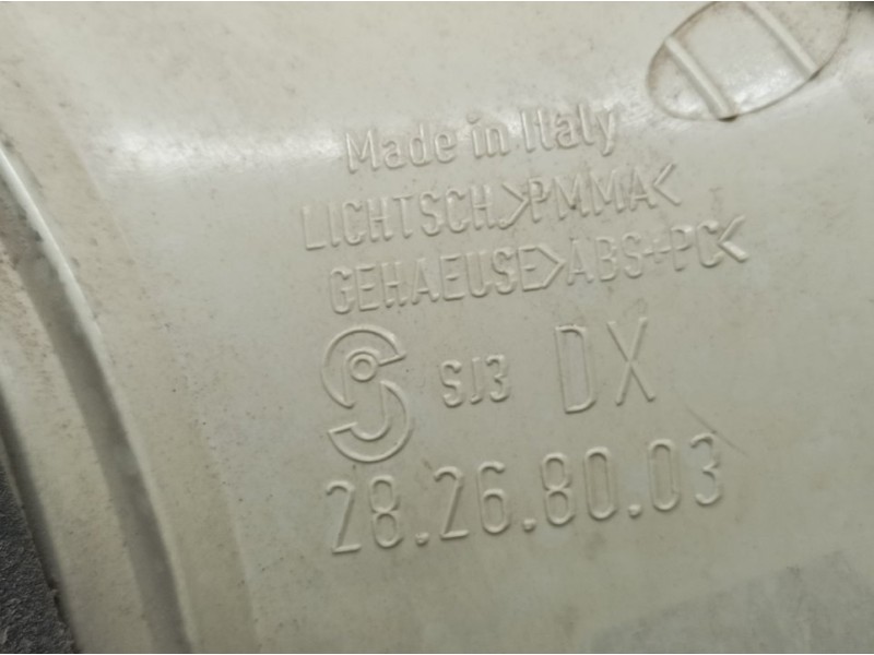 Recambio de piloto trasero derecho para volkswagen touareg (7la) tdi v10 referencia OEM IAM 28268003  INTERIOR