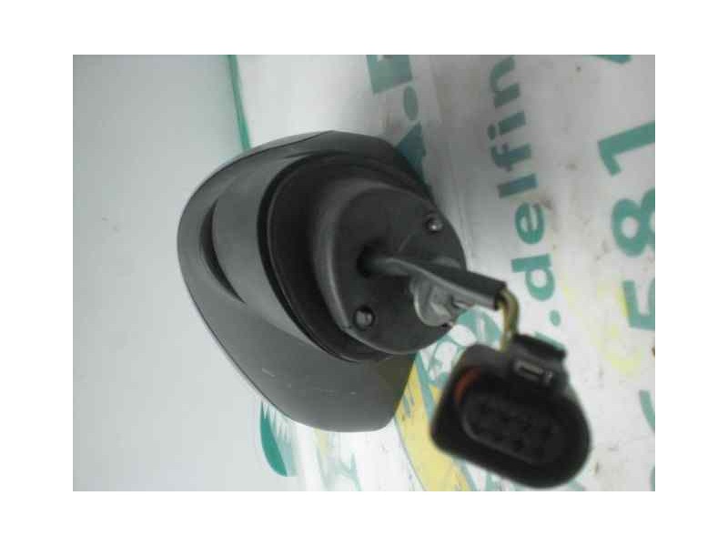 Recambio de retrovisor derecho para seat leon (1p1) reference referencia OEM IAM  5 CABLES ELECTRICO