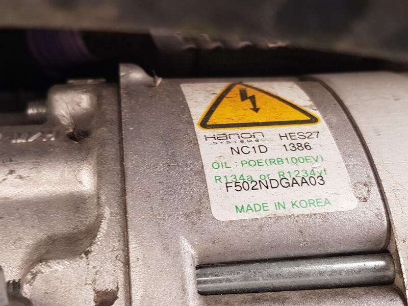 Recambio de compresor aire acondicionado para kia niro i (de) 1.6 gdi hybrid referencia OEM IAM F502NDGAA03  HANON