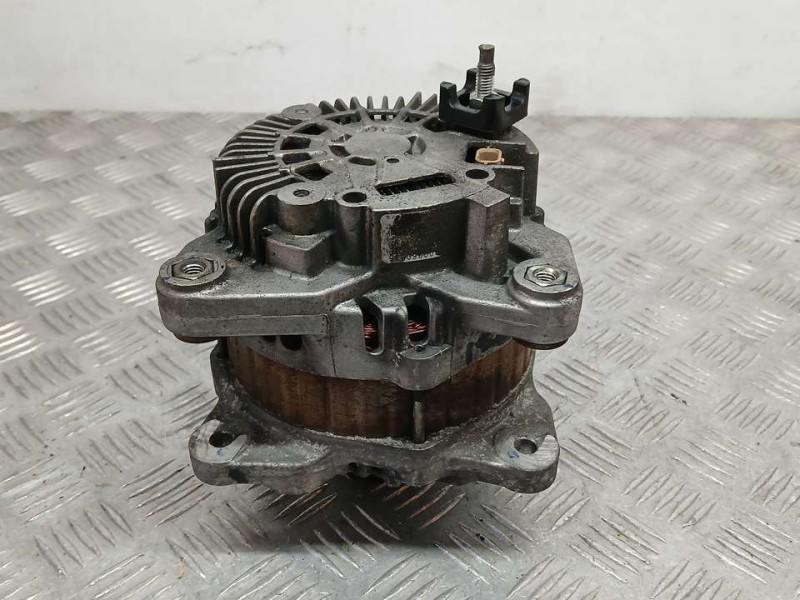 Recambio de alternador para renault laguna coupe limited referencia OEM IAM 8200960536  