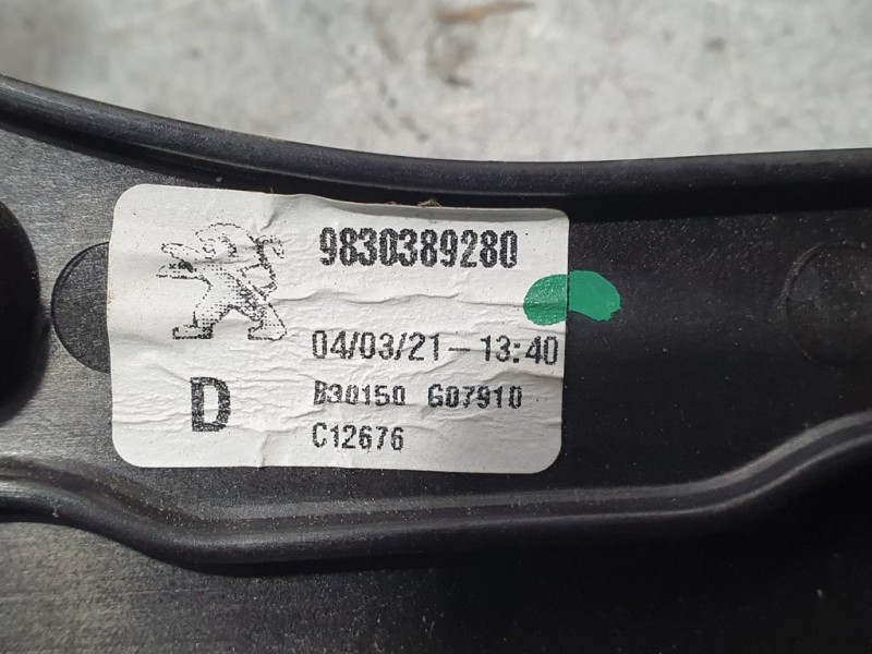 Recambio de elevalunas delantero derecho para peugeot 3008 active referencia OEM IAM 9830389280  ELECTRICO 6 PINS