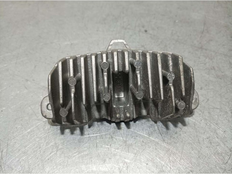 Recambio de modulo electronico para bmw serie 3 lim. (f30) 320d efficientdynamics edition referencia OEM IAM 7213114000 71412076