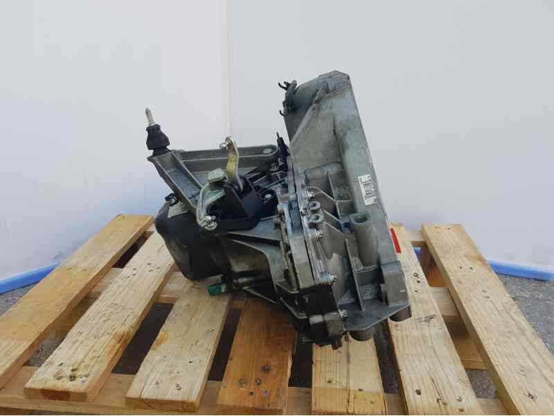 Recambio de caja cambios para nissan qashqai (j10) acenta referencia OEM IAM JR5318 C003973 5VELOCIDADES