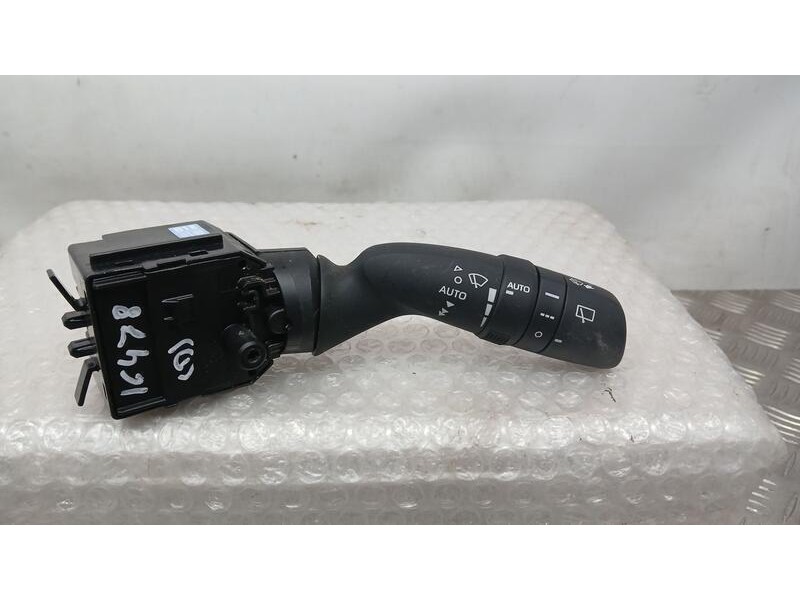 Recambio de mando limpia para toyota yaris (_p21_, _pa1_, _ph1_) 1.5 hybrid (mxph11) referencia OEM IAM 8465202A50  