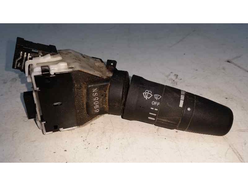 Recambio de mando limpia para nissan cabstar chasis cabina referencia OEM IAM   