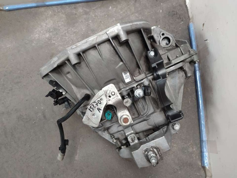 Recambio de caja cambios para renault laguna coupe limited referencia OEM IAM PK4004 C011900 6VELOCIDADES